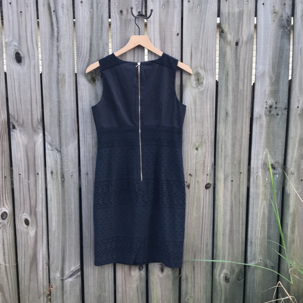 Ann Taylor Blue Sleeveless Dress - Size 4P - Picture 4 of 6
